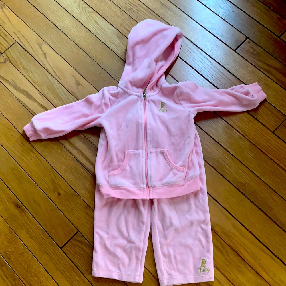 Juicy Couture Baby Girl Jogging Suit